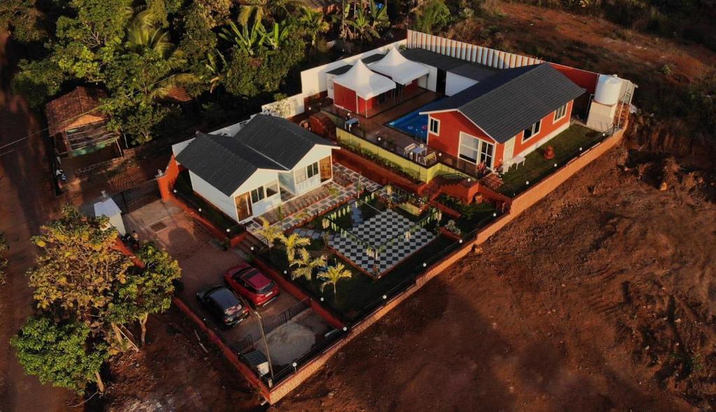 The Happy Cabins Homestay,709-1,1 Opp Valukeshwar Mandir Asgoli Guhagar, Chiplun - 415703,3 star
