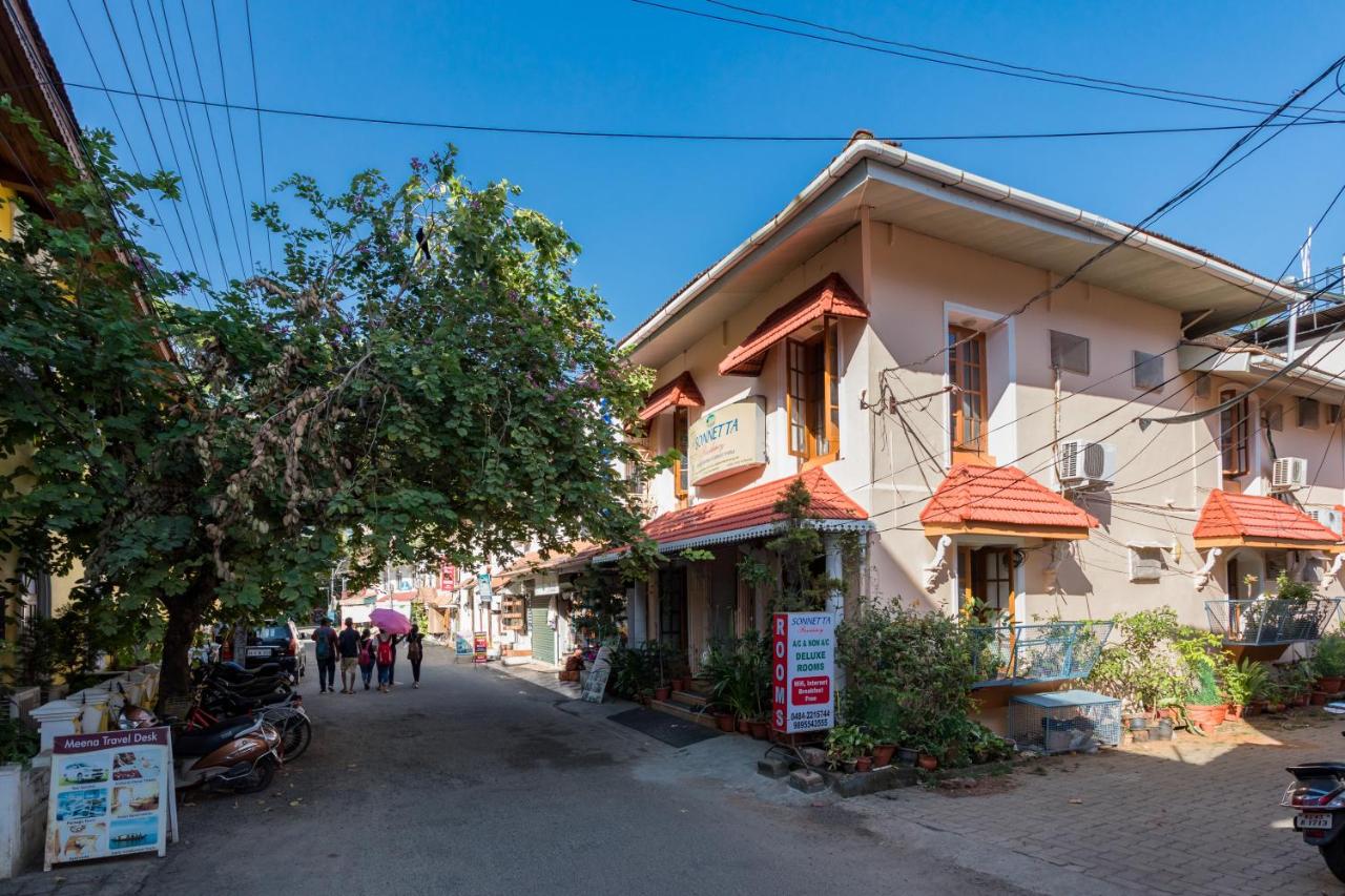 Sonnetta Residency,Kerala>>Ernakulam,3 star