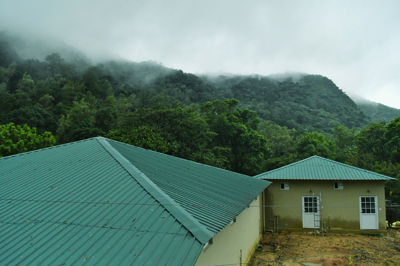 Mistly Plantation Bungalow,Valparai>>Coimbatore,2 star