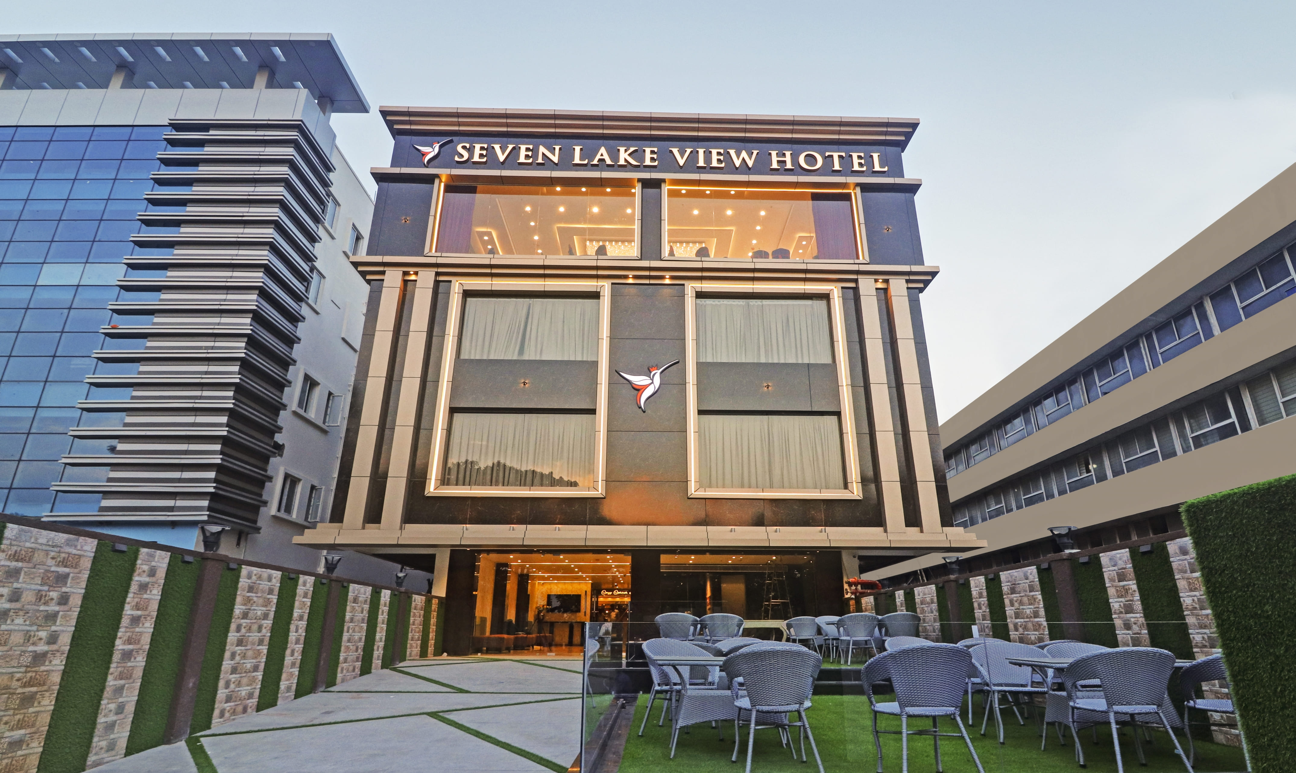 Treebo Premium Seven Lake View,,3 star
