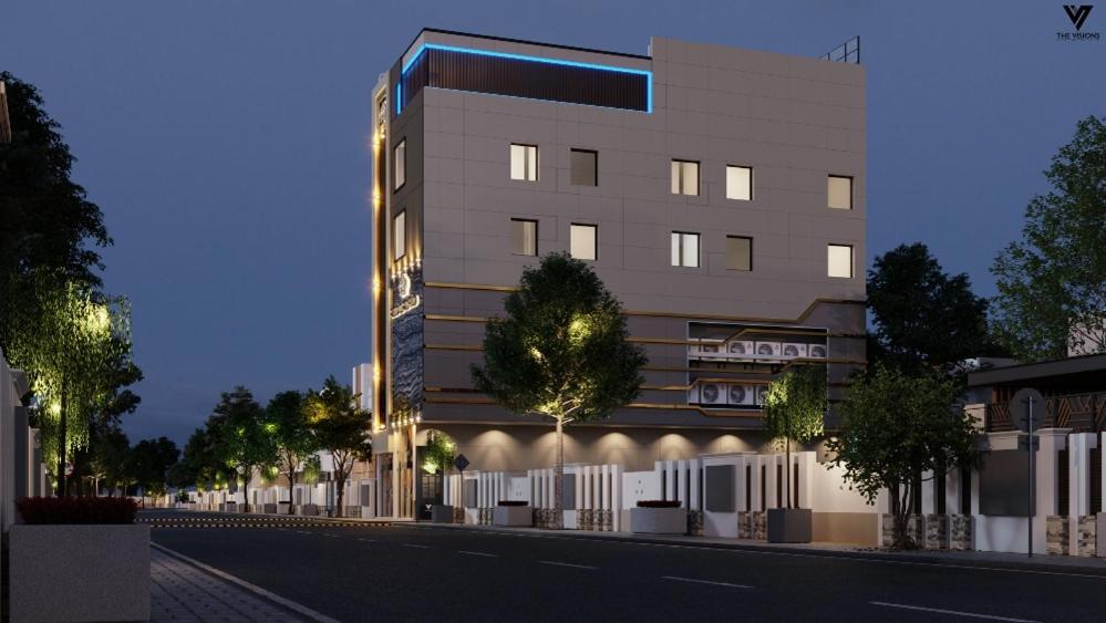 Red Orchid,275, Shivkatra Ave, Lal Bangla, Krishna Nagar, Kanpur, Uttar Pradesh 208007,3 star