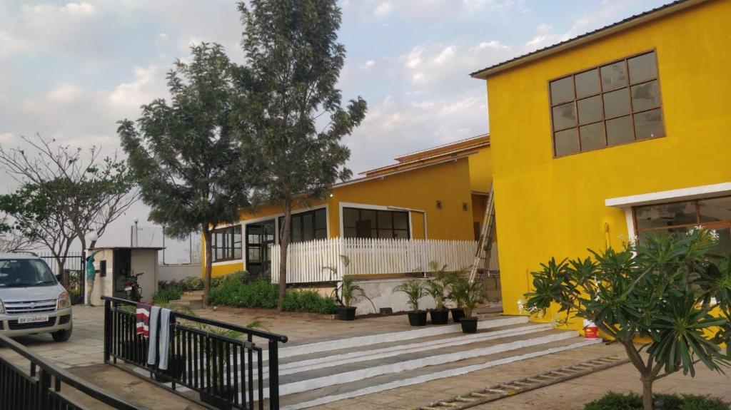 Arc Resort, Shirwal,Pune>>Khandala,1 star