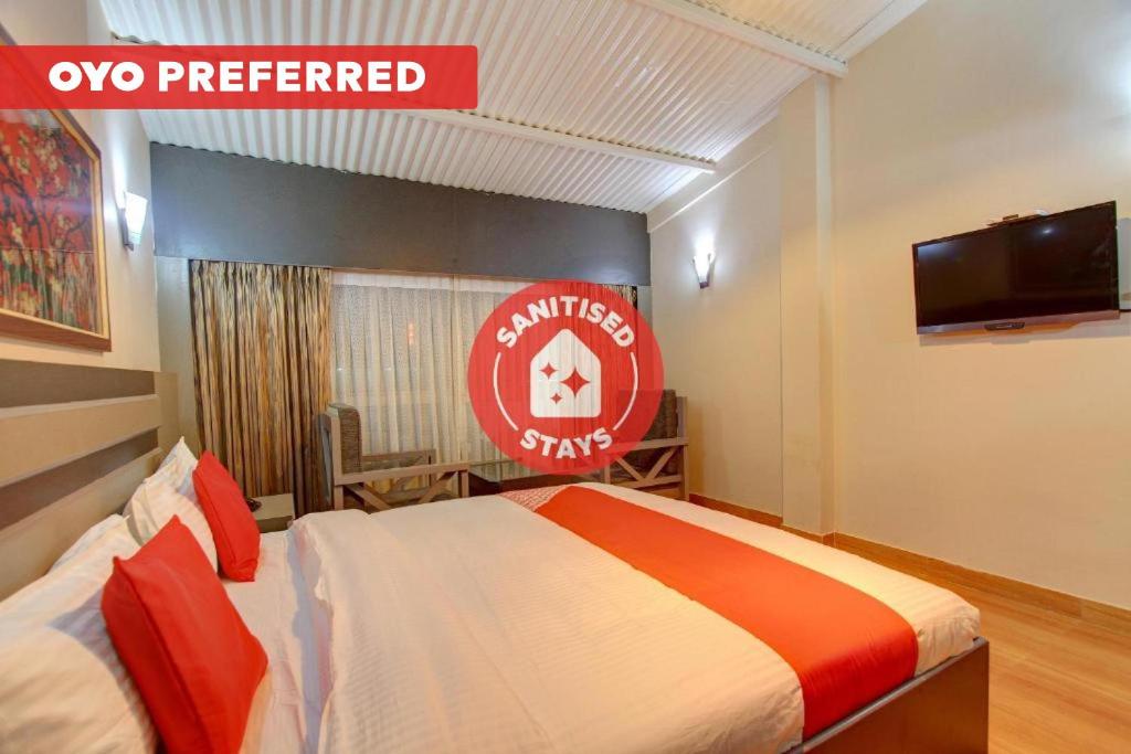 Capital O 13231 Hotel Sapphire Garden View,,2 star