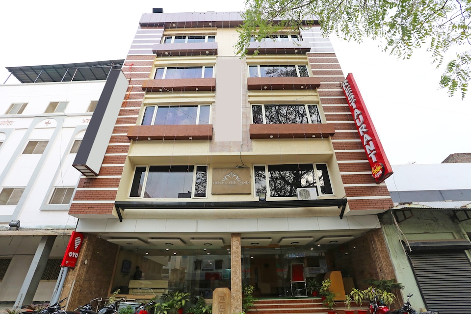 Capital O 1547 Hotel The Oasis,,3 star