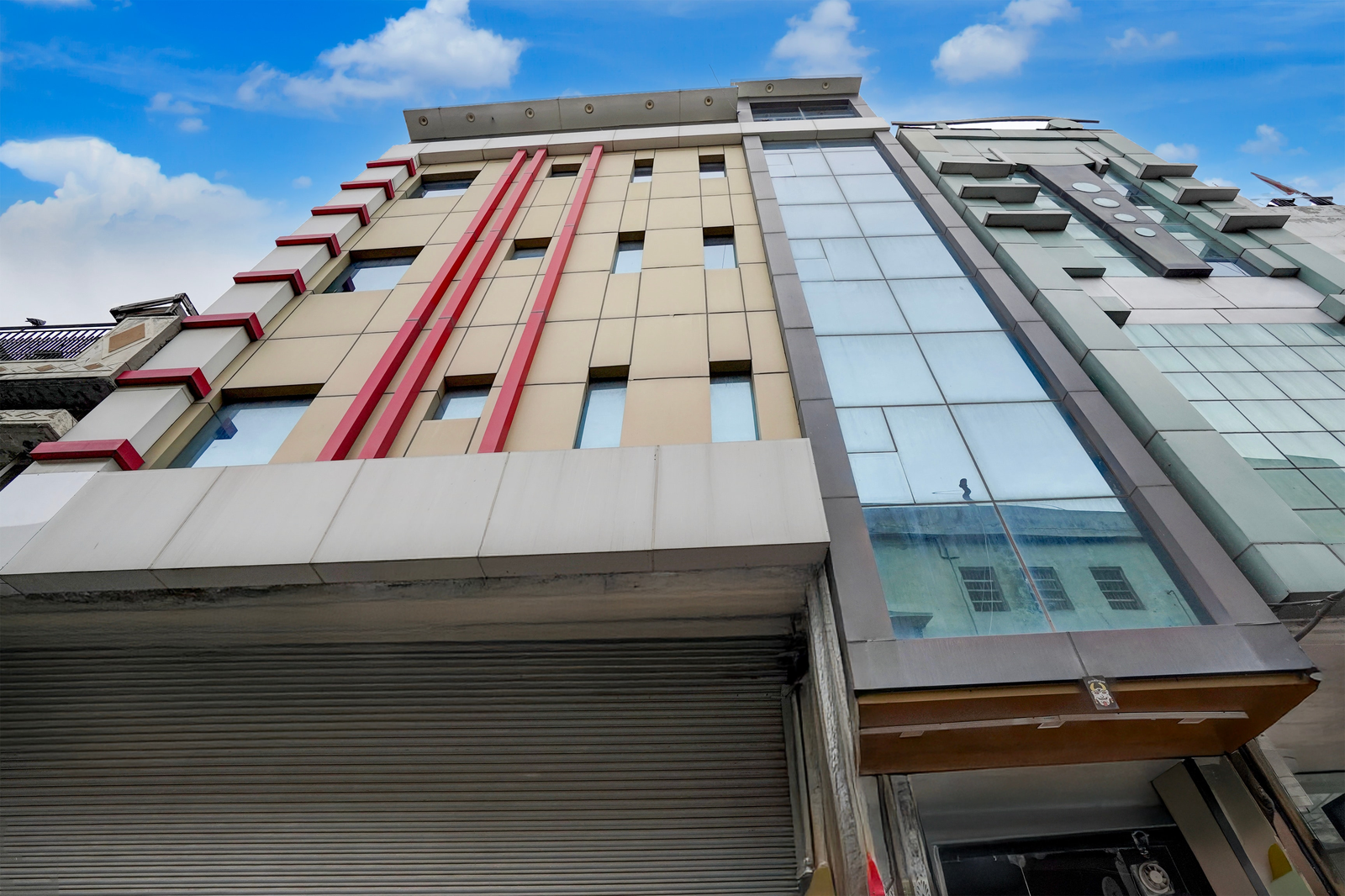 Collection O Mall Road Bathinda Formerly Hotel Galaxy,The Mall,3 star