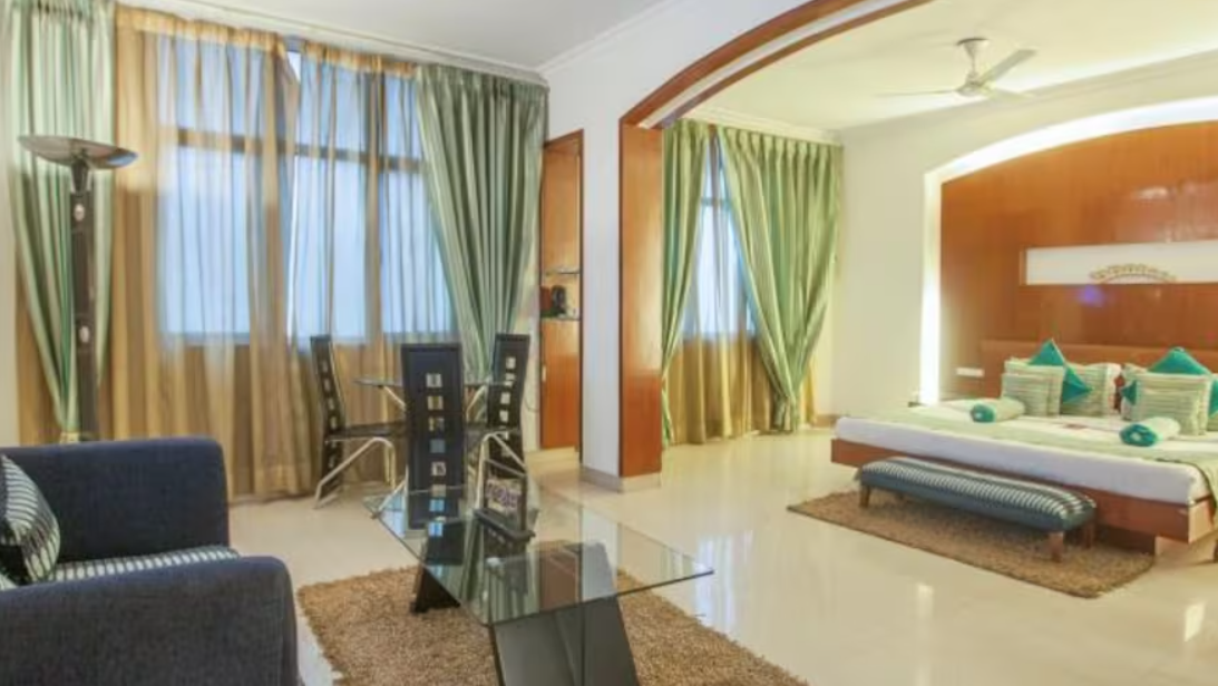 Hotel Grand President,Karolbagh,3 star