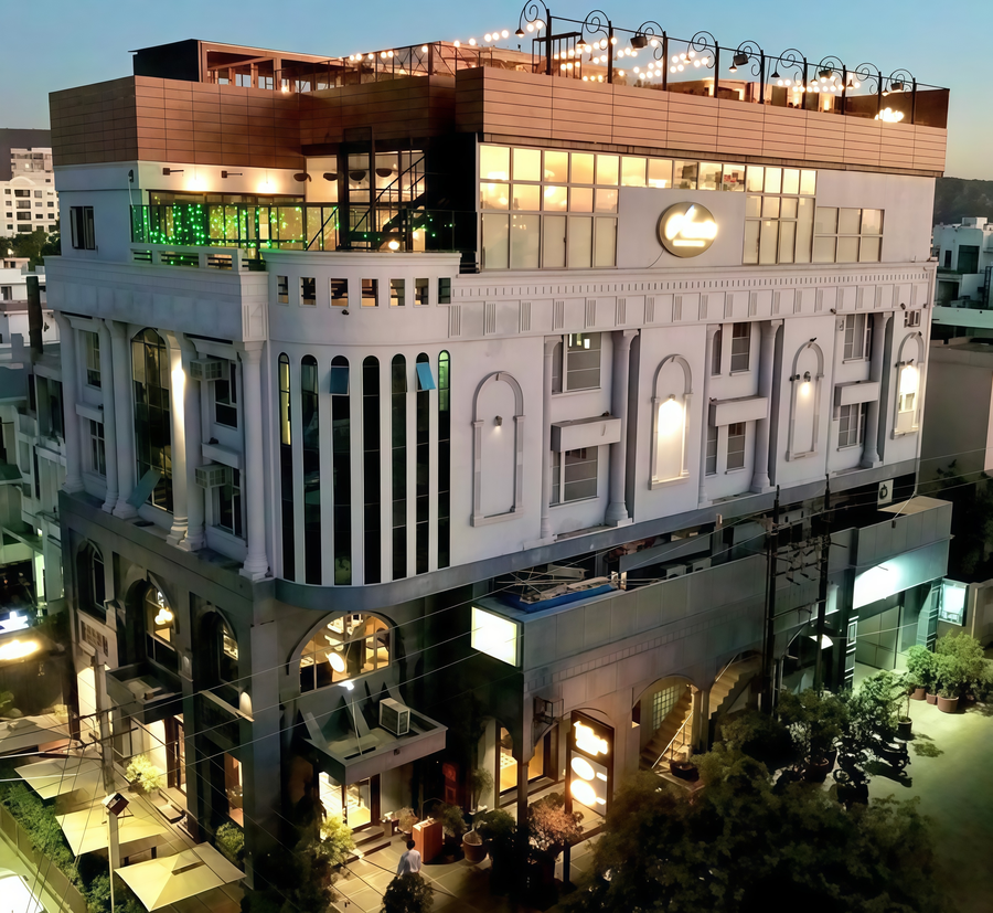 Hotel Kings Corner,Raja Park,3 star