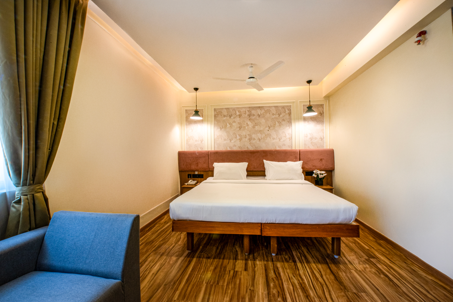 Hotel Surguru,Puducherry>>Pondicherry,3 star