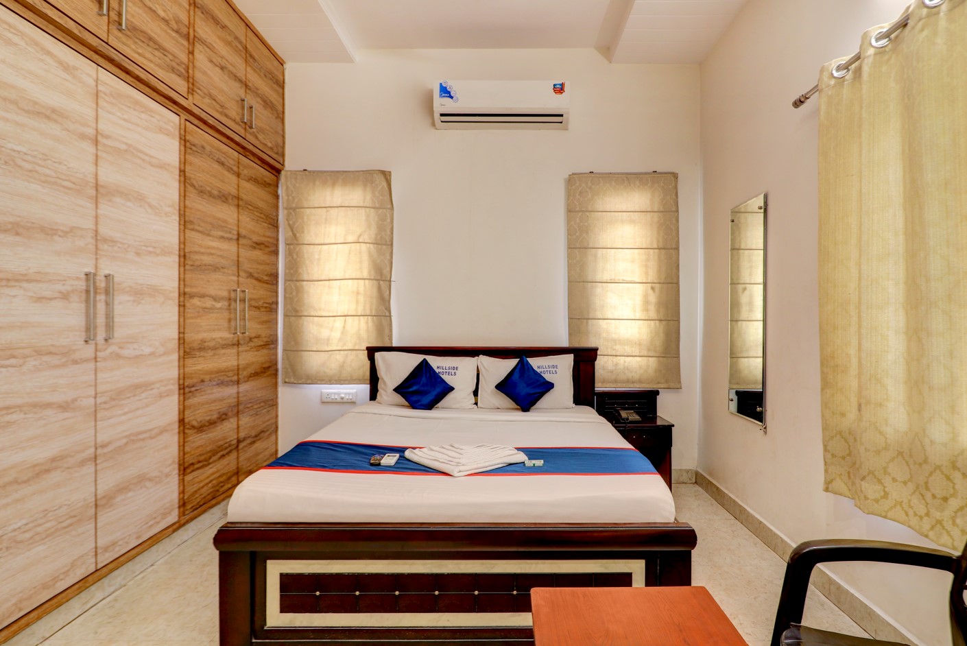 Hotel Atlas Stays Kukatpally