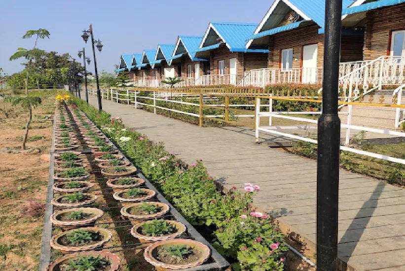 Changs Resort,Rani,3 star