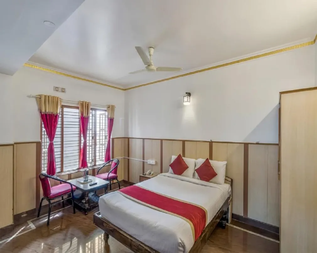 Hotel Shivaal's Residency,793, 1, 59Th Cross Rd, Rajajinagar 3Rd Block, 5Th Block, Rajajinagar, Bengaluru,3 star