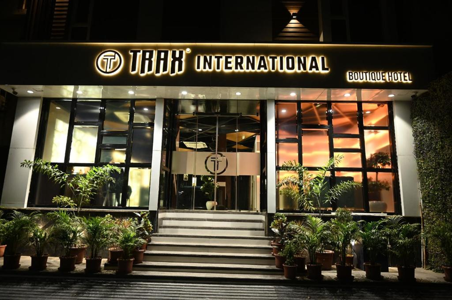 hotel trax international