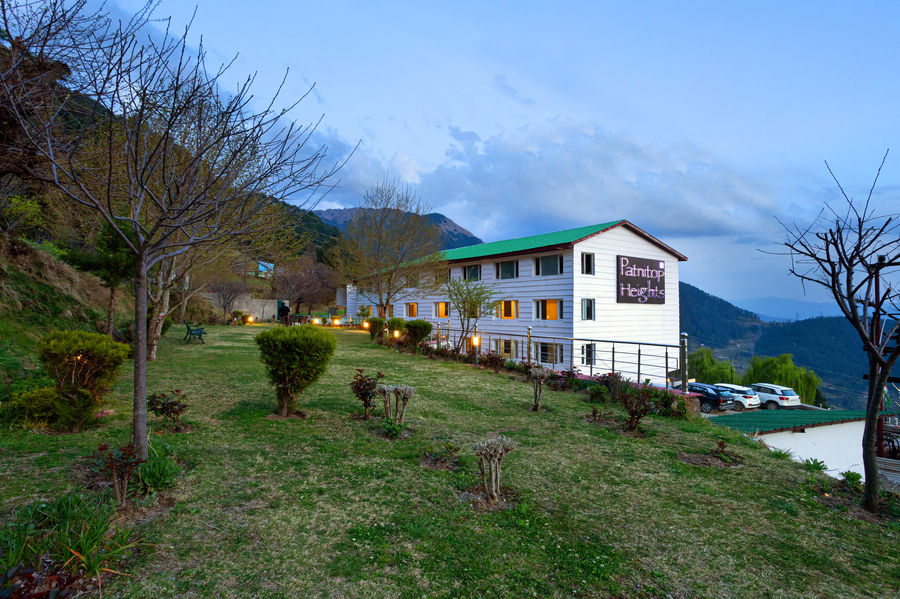 hotel patnitop heights