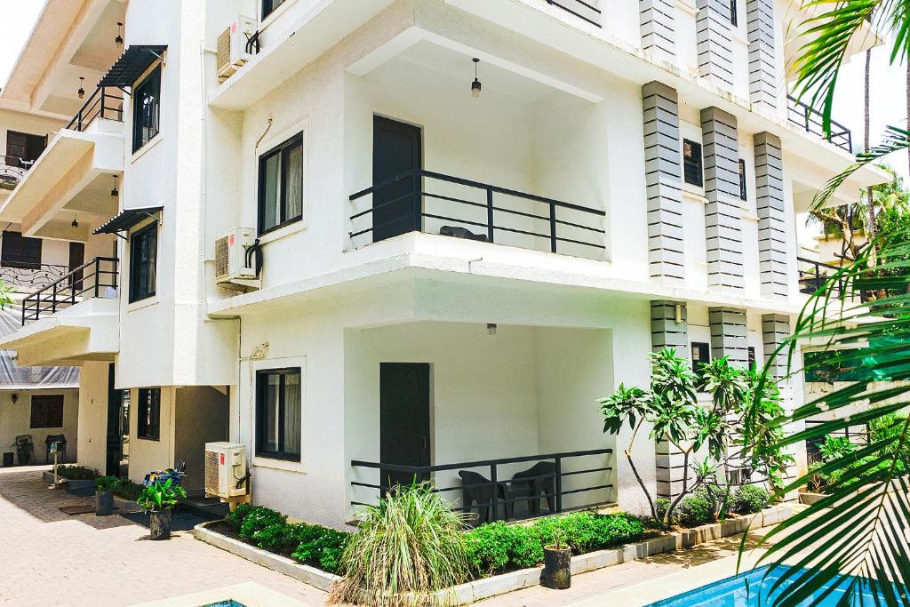 The X And Z Hotel,Betalbatim Beach,3 star