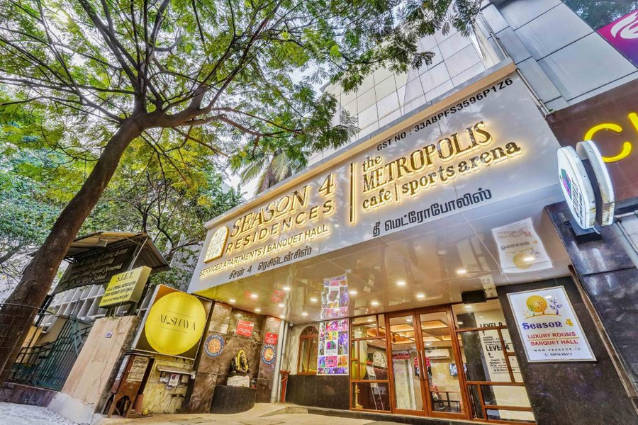 Season 4 Residences - Teynampet,Teynampet,2 star