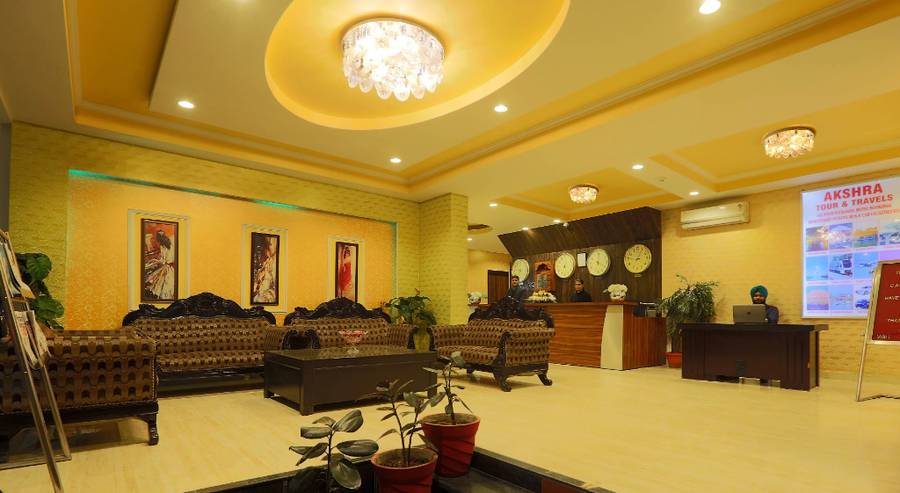 Hotel Castle Blue,Mahipalpur,3 star