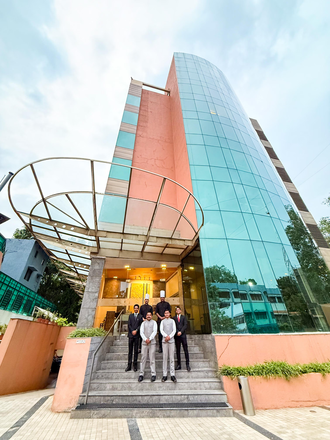 The Centurion Hotel,Shivaji Nagar,3 star