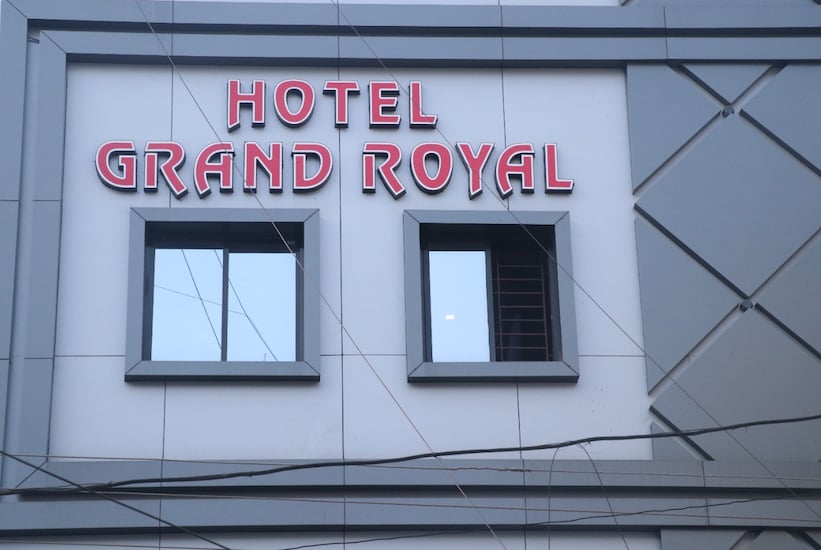 hotel grand royal