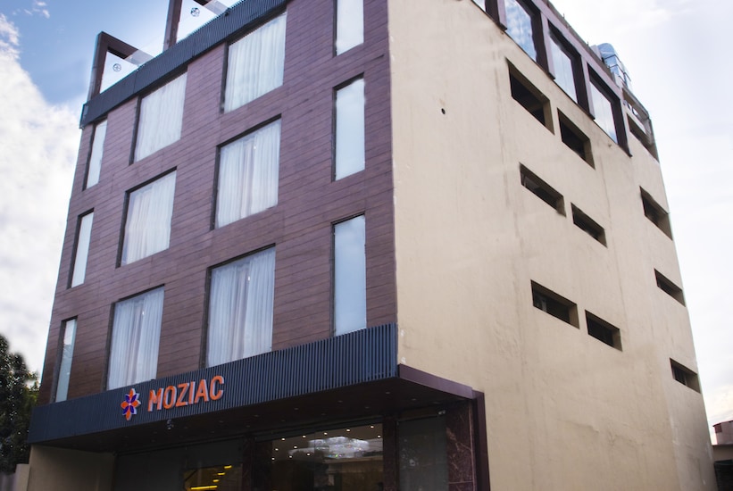 The Moziac Hotel