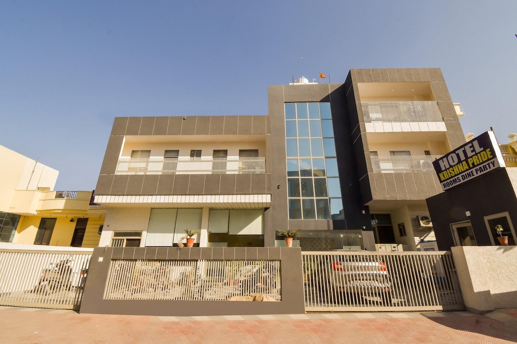 hotel krishna pride