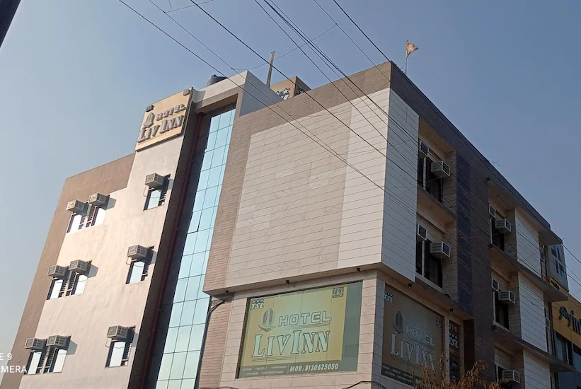 hotel livinn by golden plate