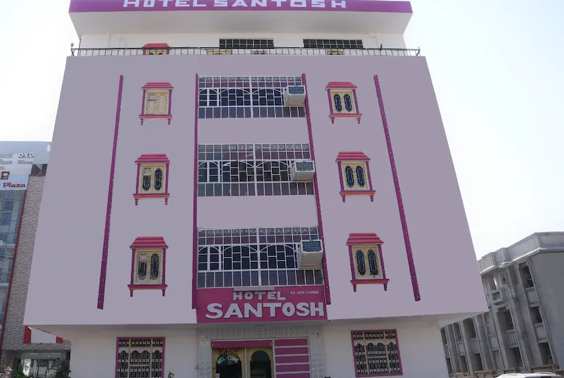 Hotel Santosh