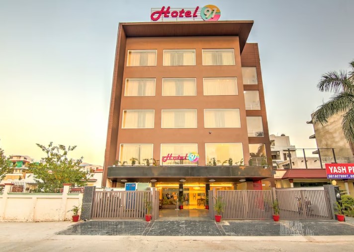 Hotel 91 Huda City Center,Huda City Center,3 star