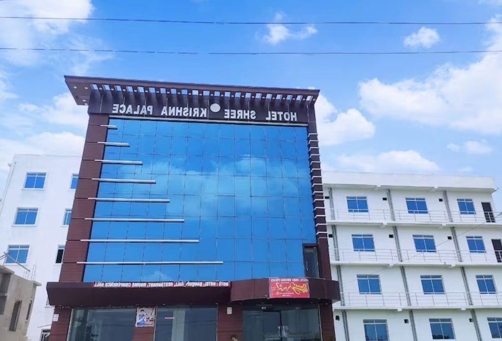 Hotel Shri Krishna Palace,Nh 82 Hasanpur Rajgir Nalanda,Bihar 803116,2 star