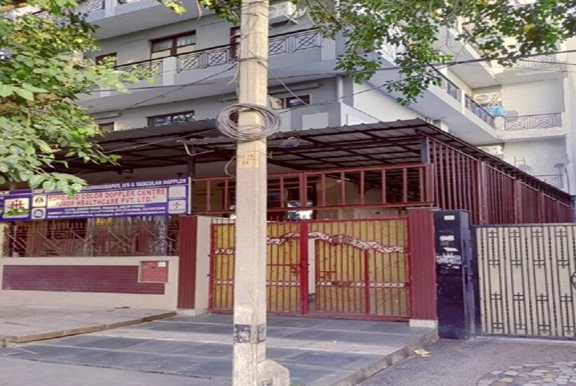 Hotel Green Chilly,Pashchim Vihar,3 star