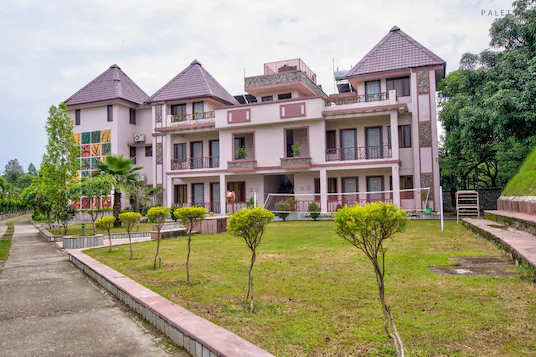 Shrigo Pyramid Home Divine - A Wellness Resort,Central Hope Town,3 star