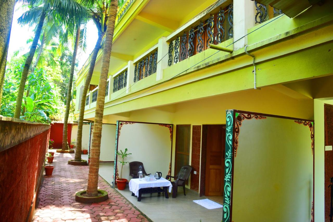 Kapila Beach Hotel And Resort