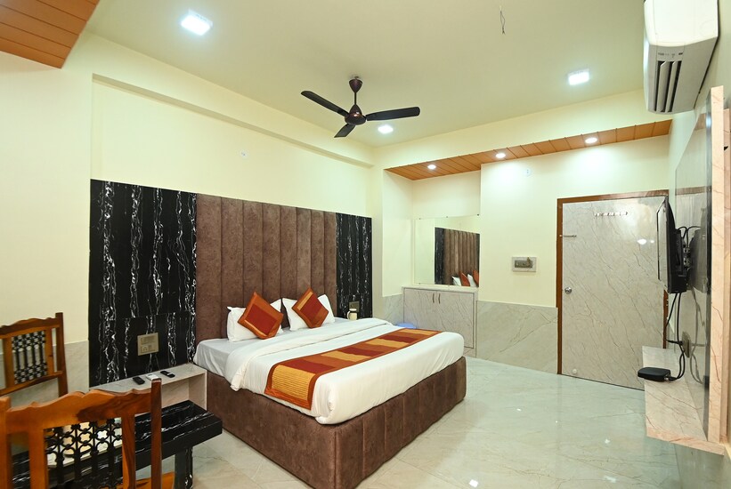 Hotel Star Palace,Near Jaipur Railway Station,3 star