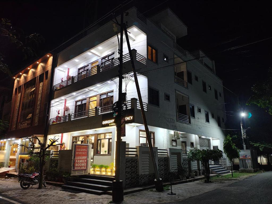 Hotel Aaradhya Residency,Taj Nagri Phase 2,3 star