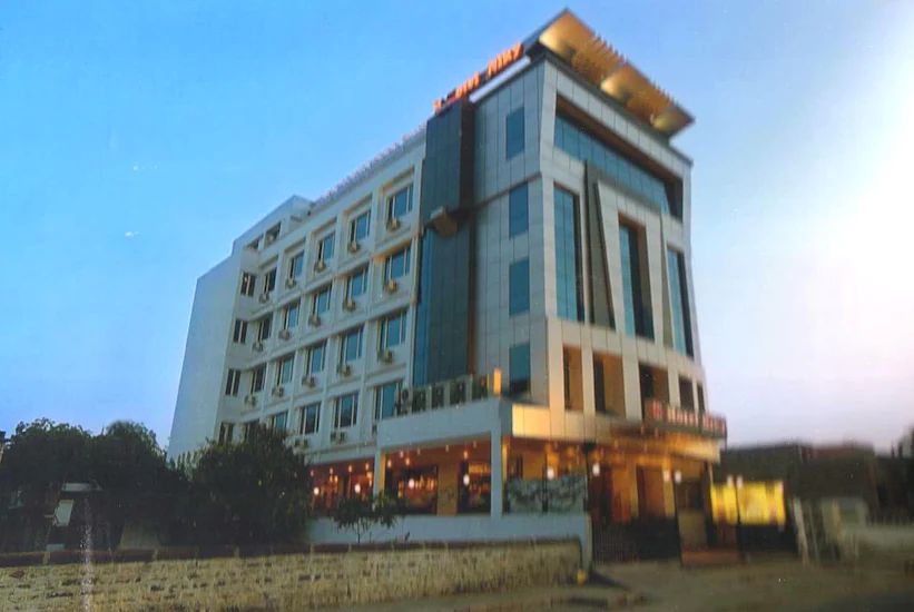 Hotel Niky International