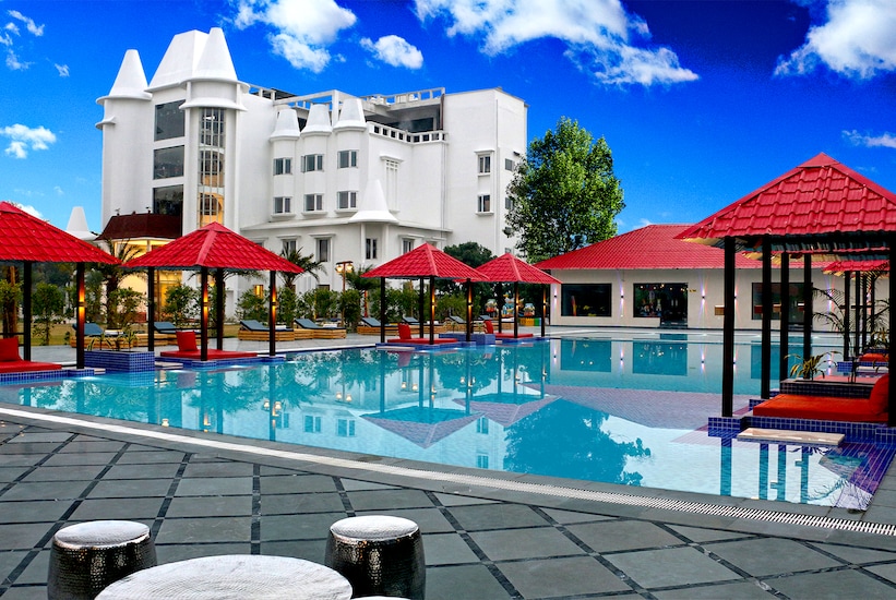 tiaraa hotels and resorts