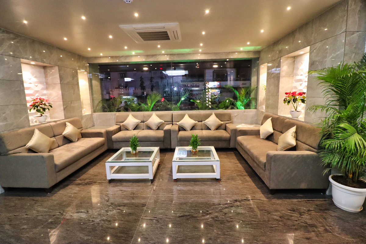 Clarks Inn Express Udaipur,Hiran Magri,3 star