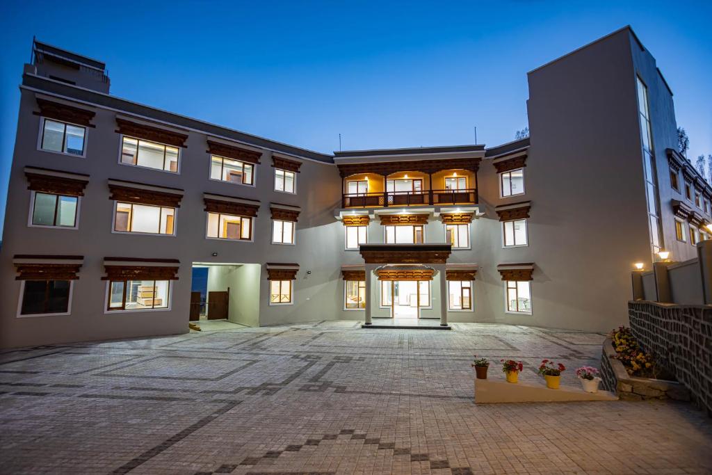 hotel karma residency