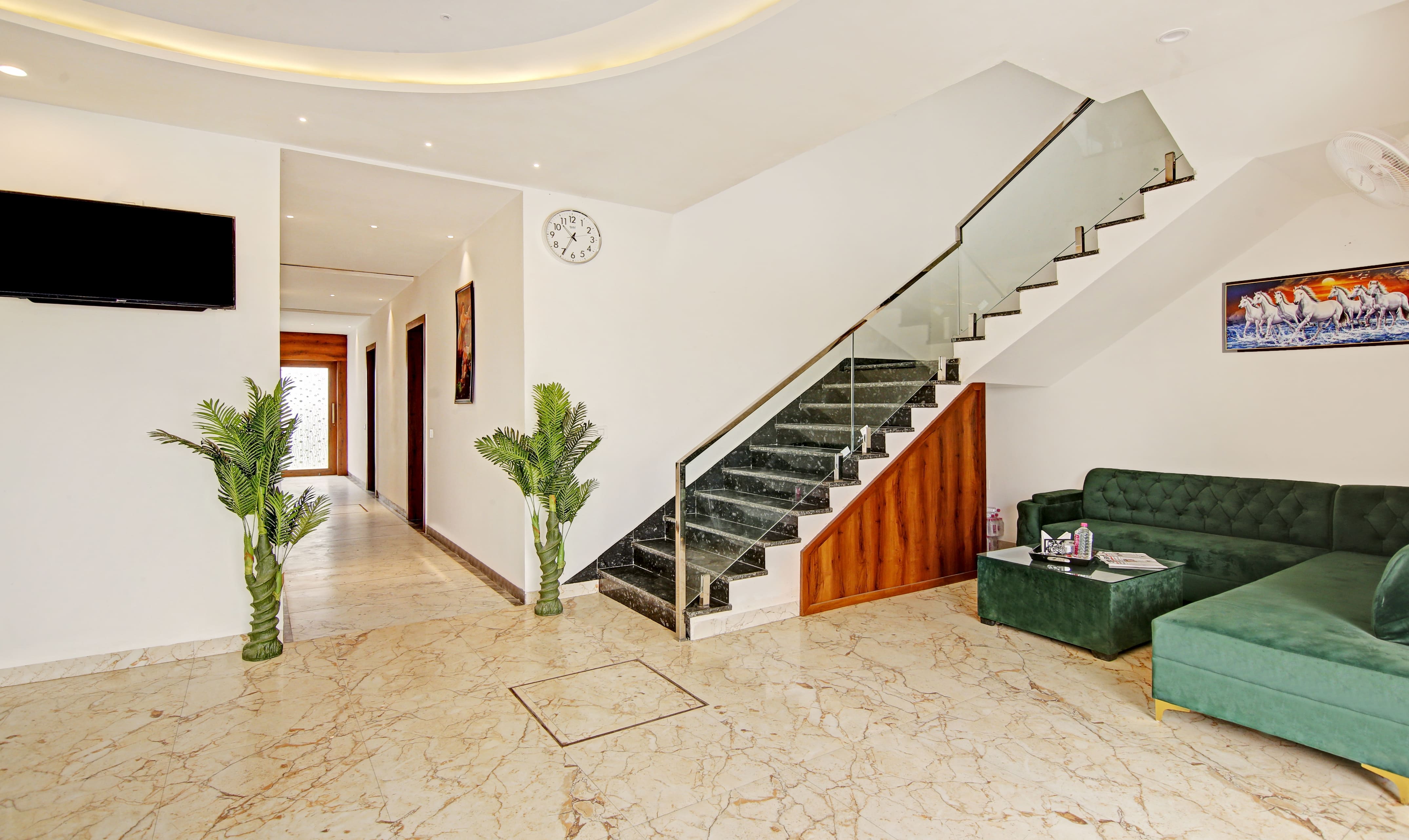 Itsy Hotels Vedansh,112, Hotel Vedansh, Pakhowal Road Preet Vihar, Ludhiana, Ludhiana, Punjab, Ludhiana, 141013,3 star