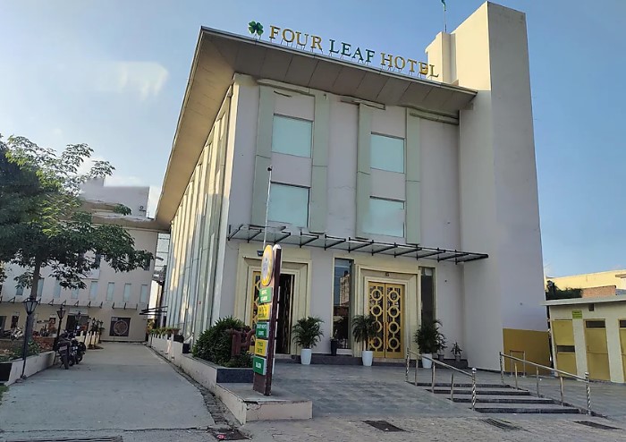 four leaf hotel budaun