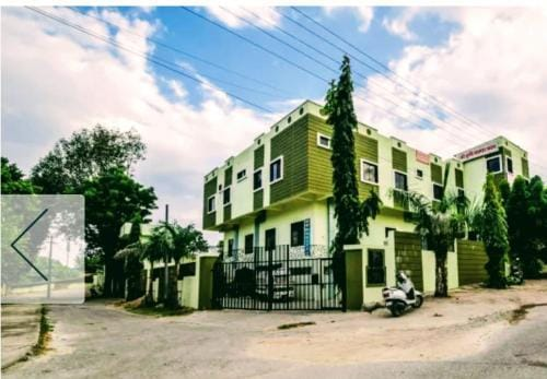 Kesar Residency,Nai>>Udaipur,3 star