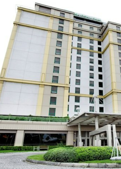 nova plaza prime hotel