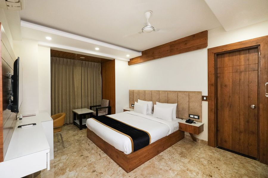 Fabhotel Golf Inn,Gurugram|New Delhi,3 star