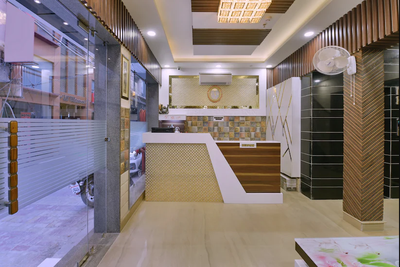 Hotel Yonit Inn,Queens Road,3 star