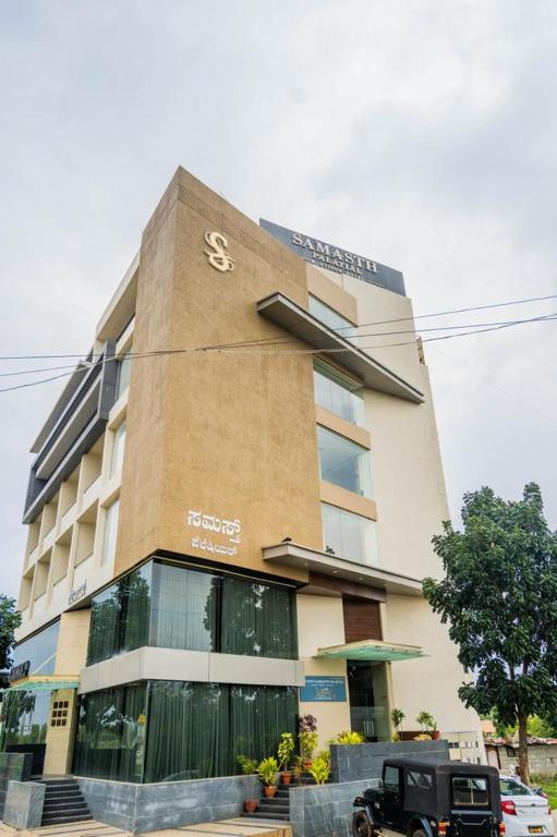 Samasth Palatial,Vijayanagar,3 star