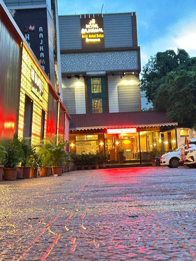 hotel rajkamal