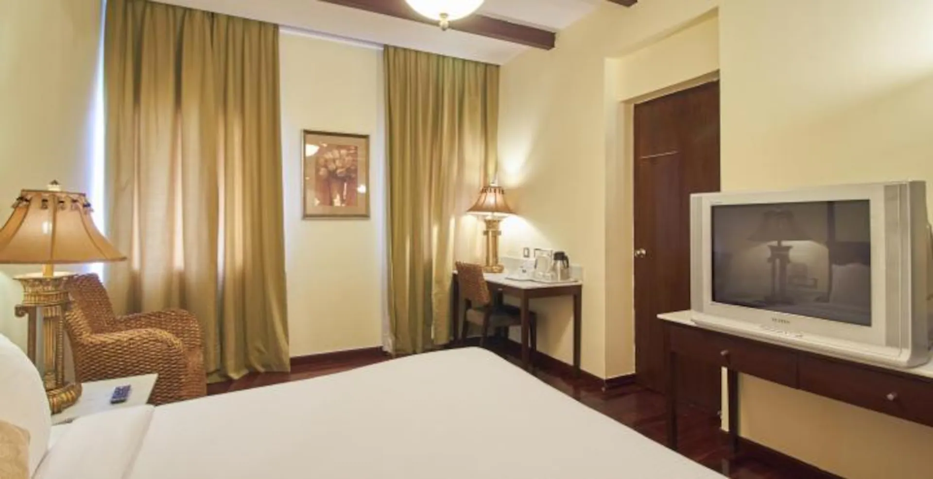 room-image