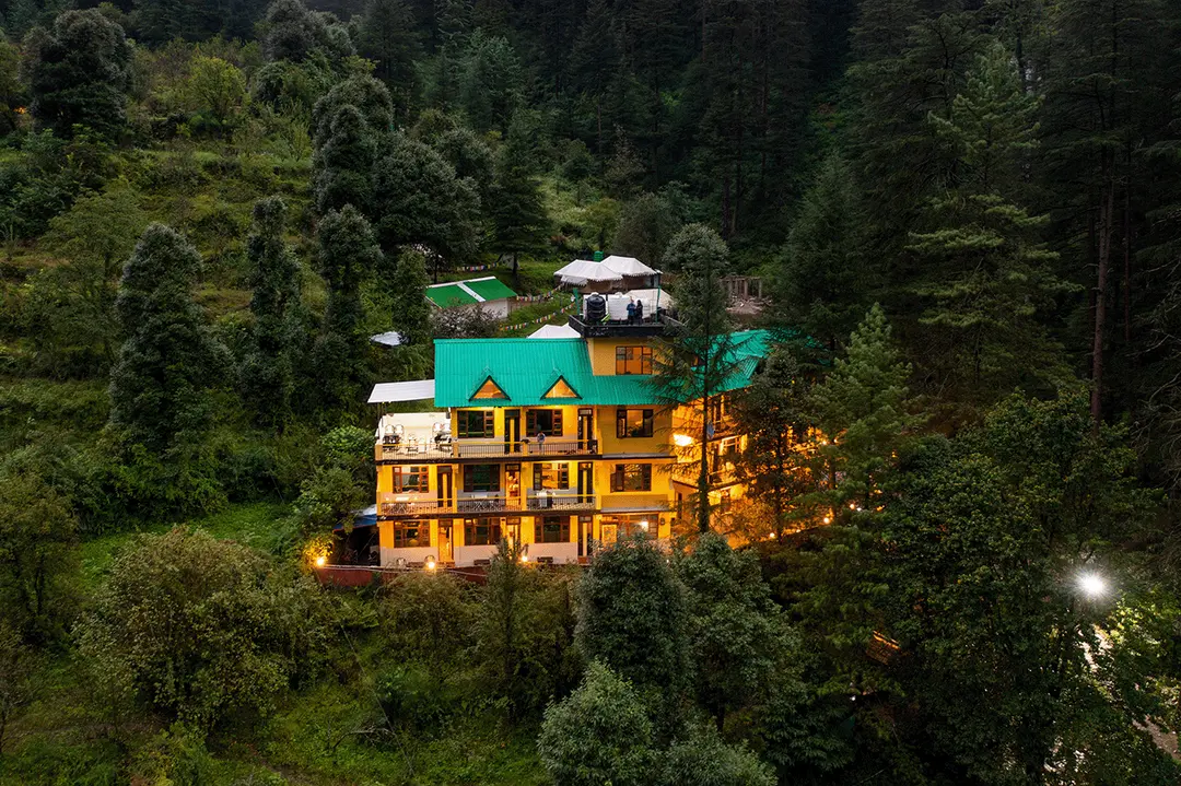 the hosteller kasol