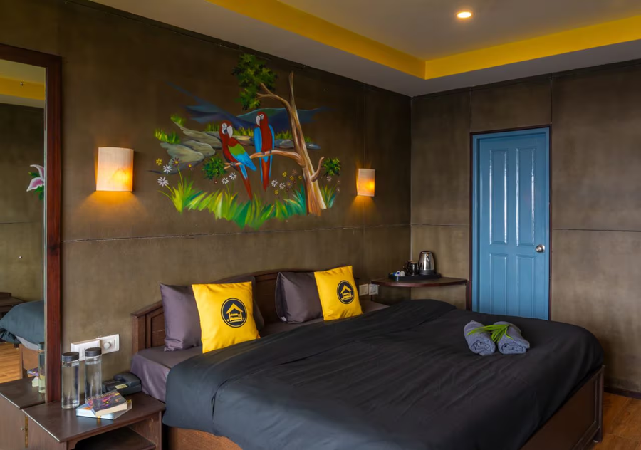 room-image