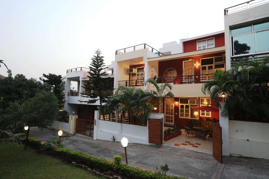 Lamrin Boutique Cottages,Ganga Vatika,4 star