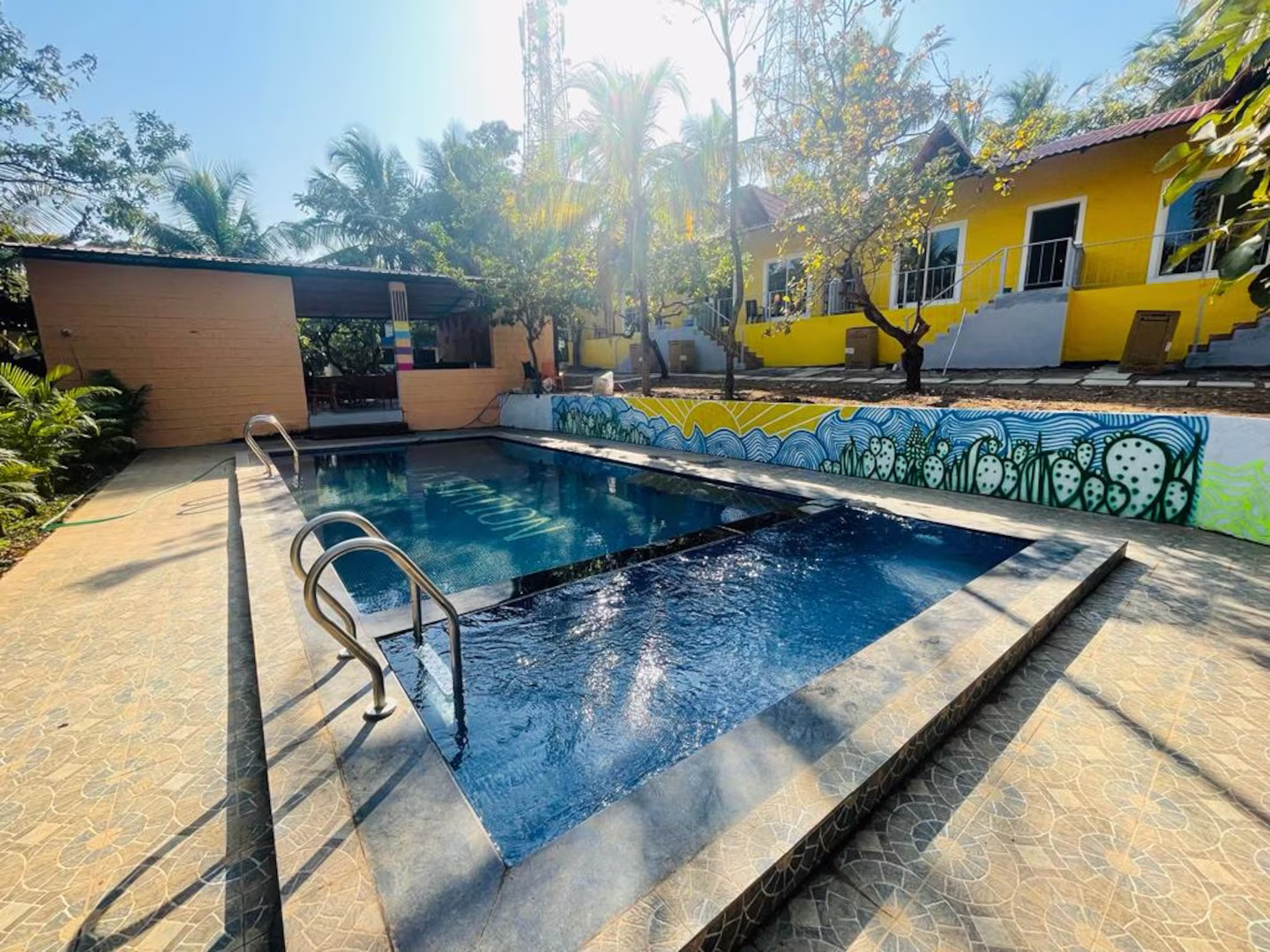 La Station Resort Vagator,H.No. 1630, Petrol Pump, 1, Grand Chinvar, Near Vagator, Vagator, Goa 403509,3 star
